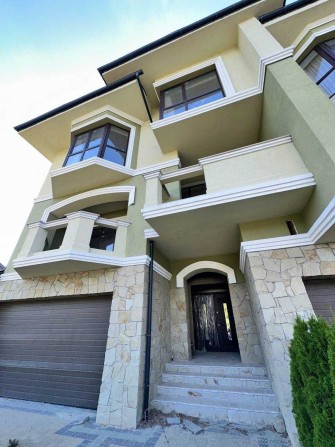 ПРОДАЖ котеджу з видом на озеро | Брюховичі, вул. Курортна - фото 1