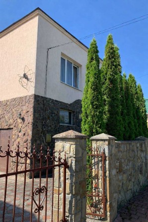 Продаж будинку м. Винники - фото 1