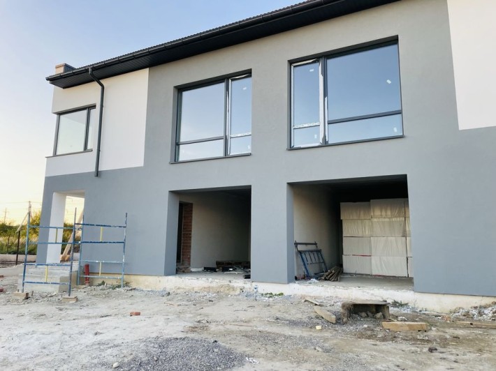 Продаж будинок в котеджному містечку Солонка, бічна Наварійська! - фото 1