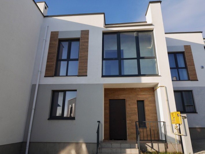 Продаж котеджу в Сокільниках вул.Садова - фото 1