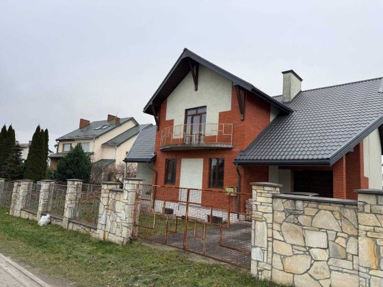 Продаж преміум-класу будинку у престижній локації Винник вул. Лісна Винники