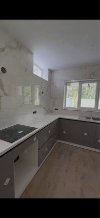 Гарний будинок з ремонтом в Бучі. Поряд Центральний парк. - фото 1