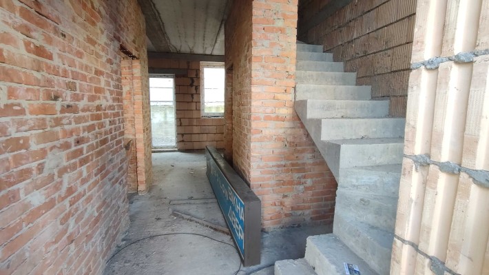 Терміновий продаж таунхауса з Документами. Центр Ірпеня. Оформл.-2% - фото 1