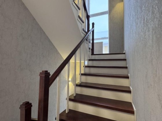 Продаю таунхаус 170м2 в м. ІРПІНЬ, біля ЦЕНТРАЛЬНОГО парку, «Сільпо» Ирпень