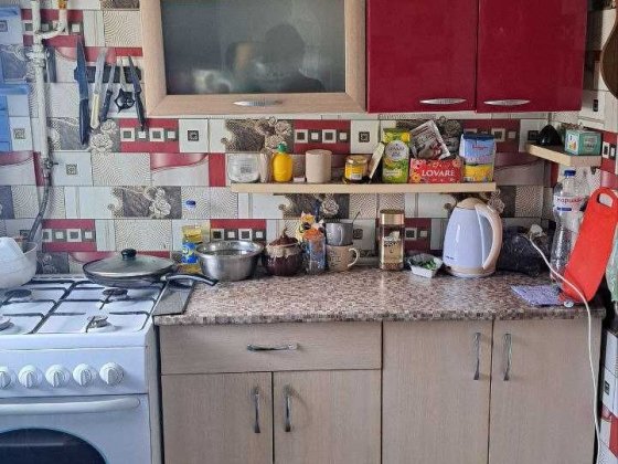 Продам будинок по вул. Нахімова (15 школа) Кривой Рог