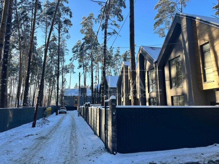 Продаж затишного таунхаусу з ремонтом м.Буча Гоголя Власний двір - фото 1