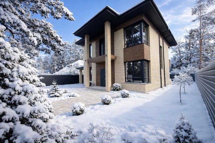 Продам будинок з центральною каналізацією, газом в Лісовій Бучі. - фото 1