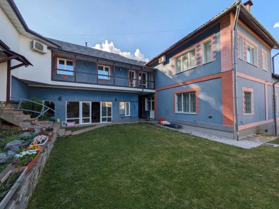 Продаж будинку + комер. приміщ. 300 м2. 8 соток. Поділ №7326 Полтава