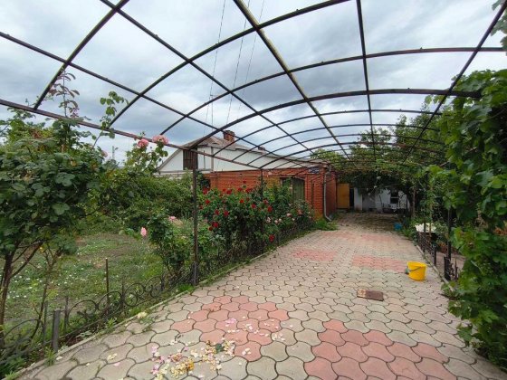 Будинок в районі 95 кварталу. Кривий Ріг