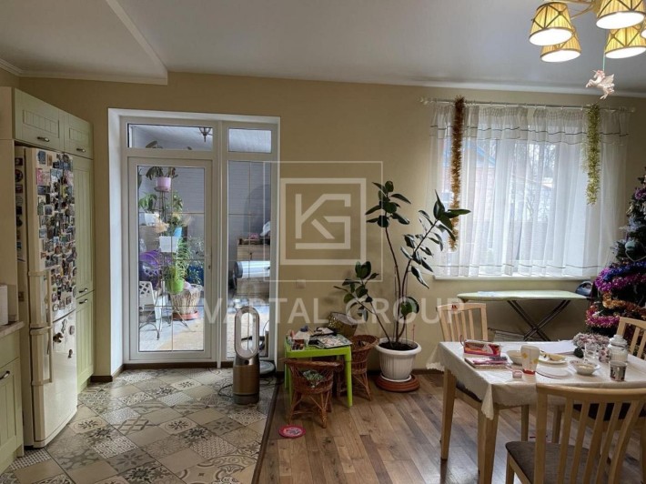 таунхаус у Бучі під сертифікат! 140 м² Ключі одразу, заходь і живи - фото 1