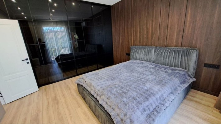 Продаю БУДИНОК з ремонтом, ГАЗОВЕ опалення. На 5 сотках! ТОРГ! - фото 1