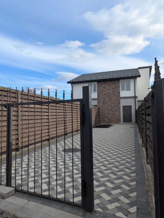 Продам дуплекс в затишному куточку Ірпеня ,Акційна Ціна ще тиждень. - фото 1