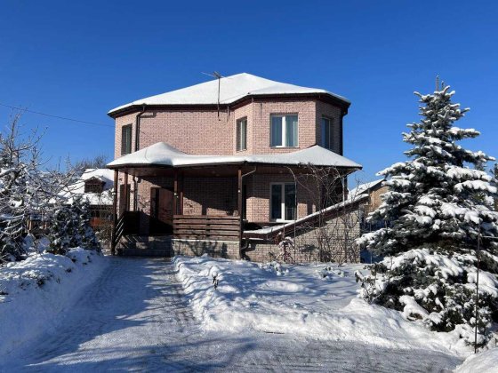 Дуже якісний будинок у м. Буча! Заходь та живи!!! Буча