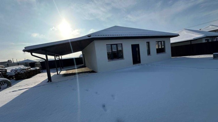 Будинок 90 м² з терасою 37 м² та ділянкою 5 соток - фото 1