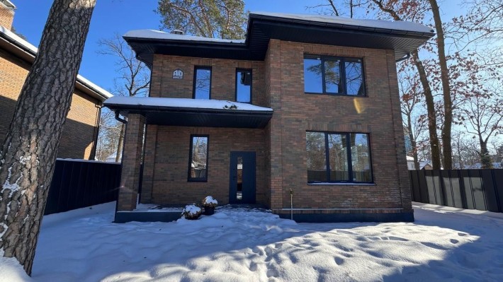 Будинок 130 м² на 4,4 сотках серед сосен є ГАЗ - фото 1