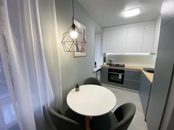 Продається 2-кімнатна квартира в районі Центрального ринку Миколаїв