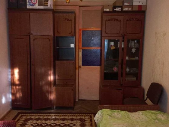 Сдам комнату в 3-квартире по ул,Щербакова м.Нивки Киев
