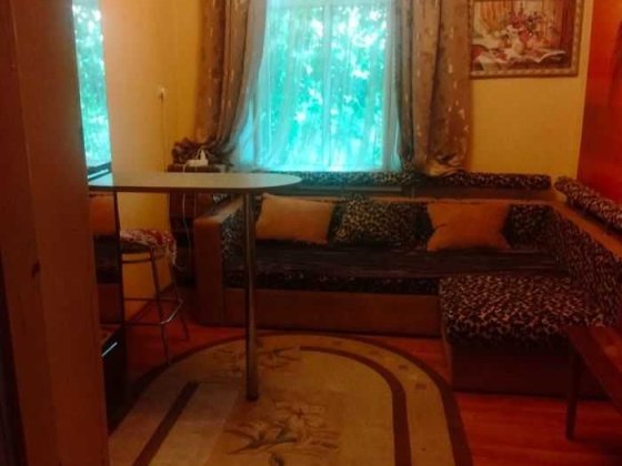 Сдам комнату в коммуне на Базарной/Пушкинская с коммунальными