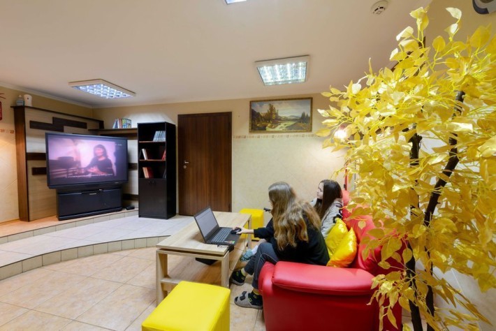 1500 грн месяц проживания в Общежитии! Киев, Метро Тараса Шевченко! - фото 1