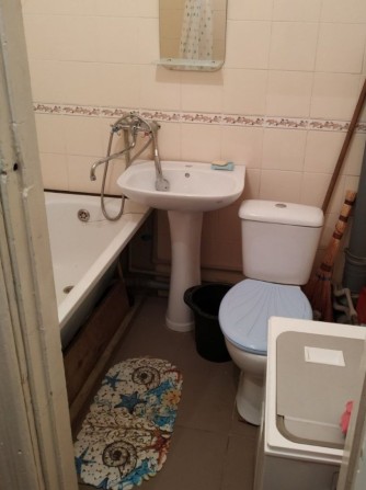 Сдам гостинку со своими удобствами  на Одесской. - фото 1