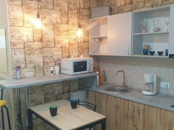 Сдам комнаты в 4 х комн .кв  Центр Харків