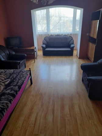 Кімн.в комуні. Пироговська\  Семінарська   1\2, всі  удобства. - фото 1