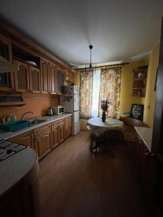 Кімната на Троєщині - фото 1