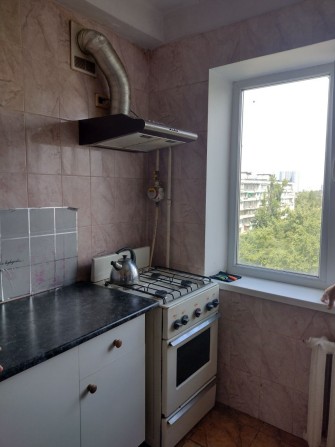 Здам окрему кімнату, Без господарів, м. Лівобережна 4 хв.  пішки - фото 1