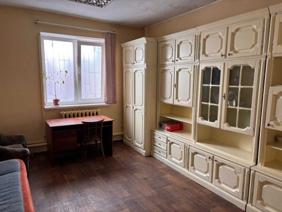 Комната отдельная. без комиссии. Минимум коммун. платежи. Киев