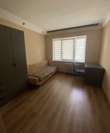 Здається кімната в комунальній квартирі ДОВГОСТРОКОВО! - фото 1