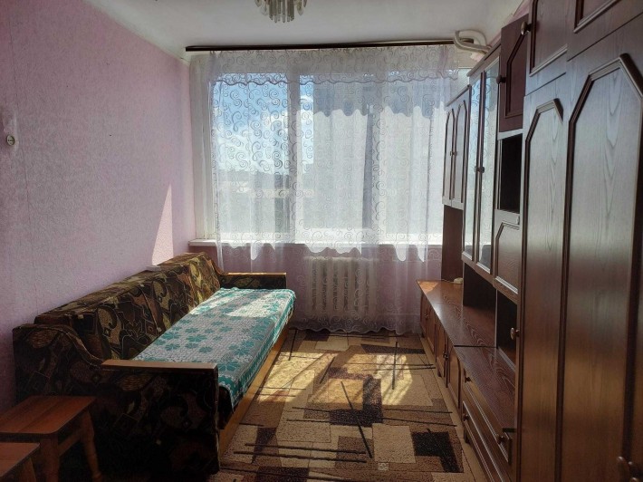 Здаю кімнату для жінки (газ, тепло) від хазяйки, поруч ринок Юність - фото 1