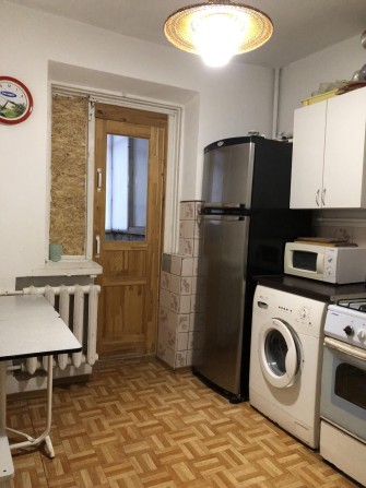 Сдам комнату для девушки на проспекте Шевченко без хозяев! - фото 1