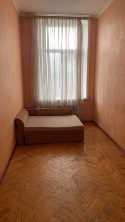 Сдам 2 комнаты в коммуне в центре - фото 1