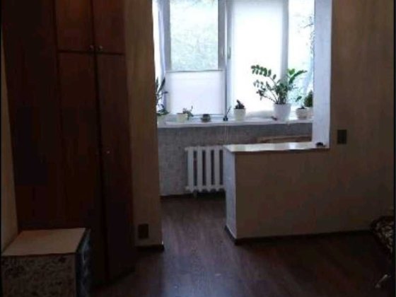 Сдам комнату в 3-комн,квартире по ул,Коштановой Троещина Киев