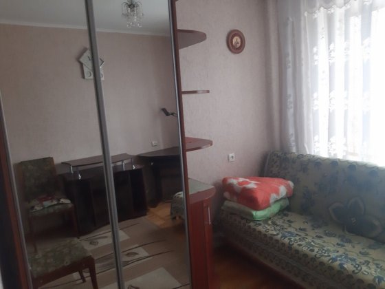 Здам кімнату для дівчини (жінки) від власниці Зарванці