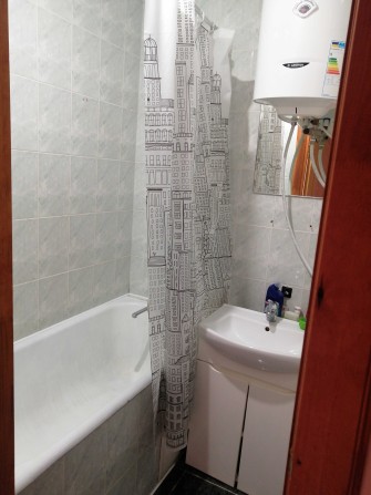 Сдам комнату в двухкомнатной квартире - фото 1