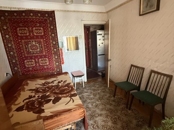 Здається кімната,метро Лісова Киев