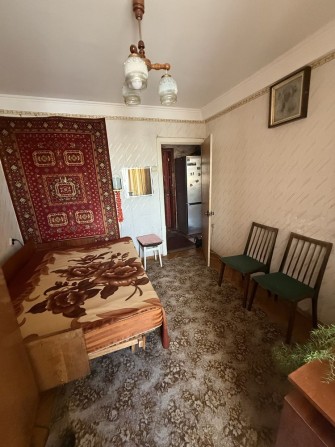 Здається кімната,метро Лісова - фото 1