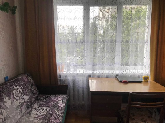 Сдам     комнату    для   девушки     Хазяйка Киев