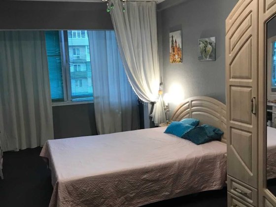 Чудова кімната без господарів на Лісовому пр. для 1 дівчини/жінки Киев