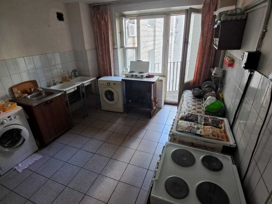 Здається кімната в сімейному гуртожитку м. Дорогожичі, м. Сирець Київ