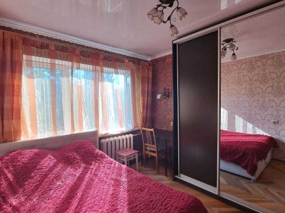 Кімната в 3-х кімн. комунальній квартирі . Оренда. Нивки. Киев