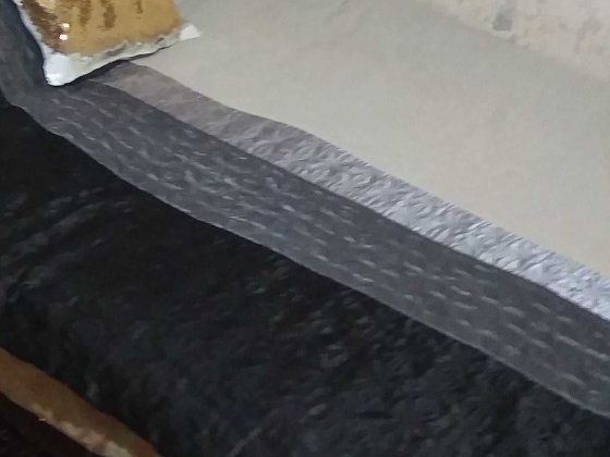 Сдам койко- место  для парня,  на  Виноградаре . Киев