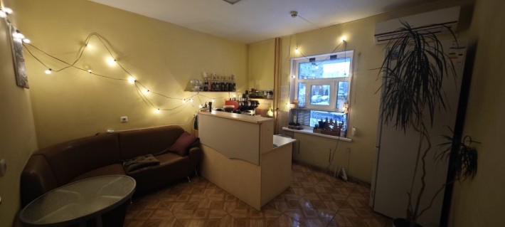 Здам кімнату для бізнесу (вул. Олени Пчілки, 4) 1 поверх - фото 1