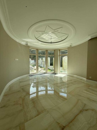 Продаж екслюзивного будинку з сучасним ремонтом - фото 1