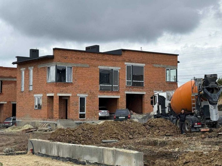 Котедж | Дуплекс 127 м²|Солонка|З гаражем і центральними комунікаціями - фото 1