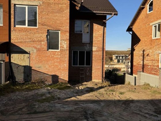 Продаж будинку, котедж , Солонка Солонка