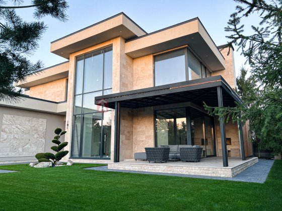 Продаж преміального будинку Villa Riviera Сокільники