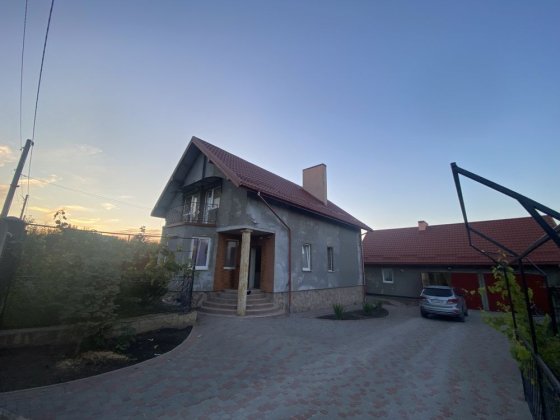 Продаж 4-х кімнатного будинку м. Пустомити Пустомити