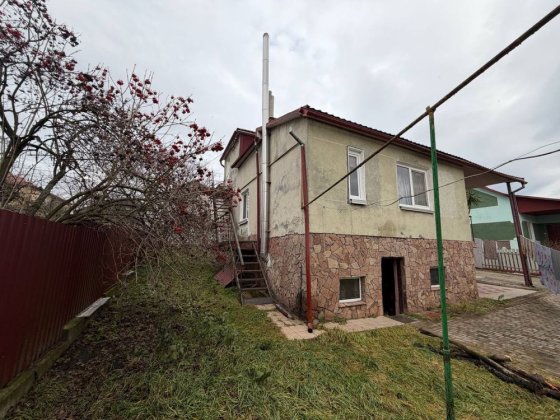 Терміново! Пустомити, особняк 20сот. З озером. Пустомити